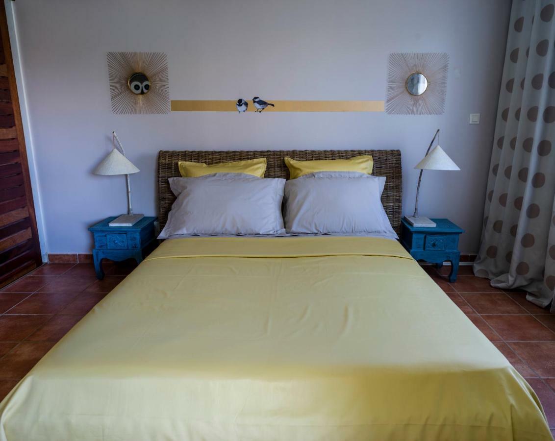 לה גוסייר Pop'S Appartements Residence Marisol Au Bord De La Mer מראה חיצוני תמונה